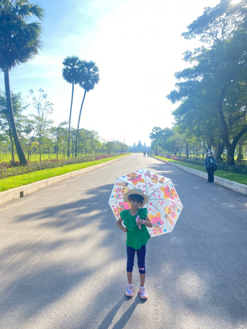 ប៉ា និរត្ន័