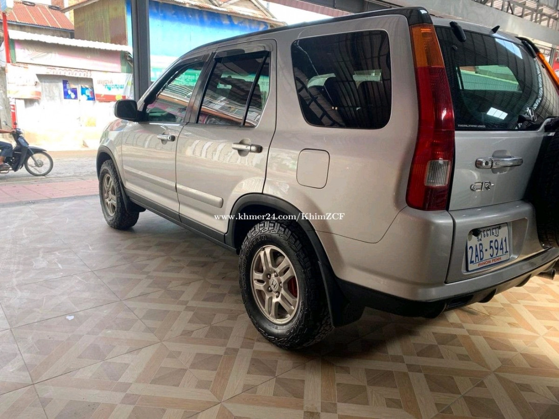 គឹមសាន្ត សុវណ្ណឆៃ