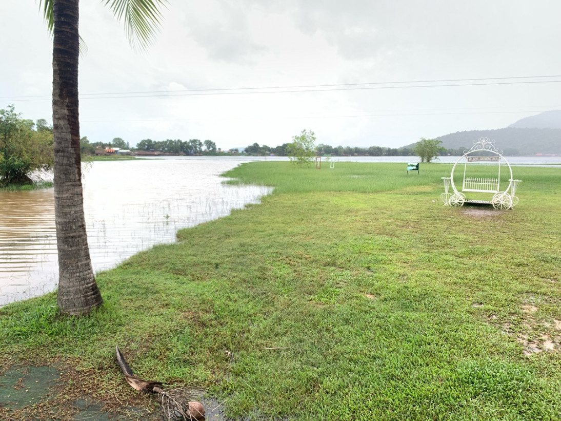 ប៊ុន ធឿន