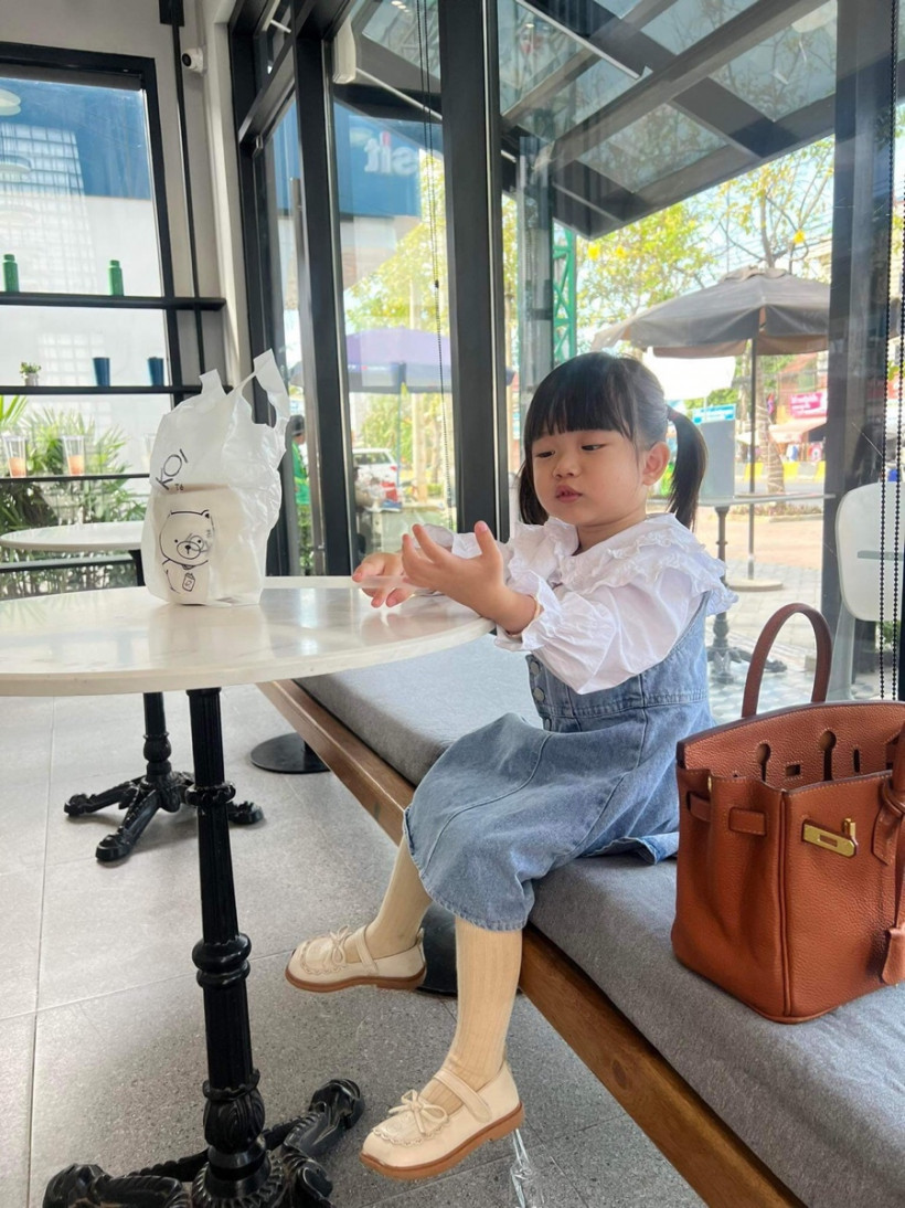 ភារ៉ា រចនាវត្តី