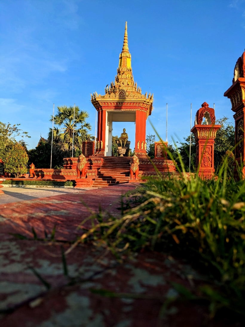 សុខ សុវិន