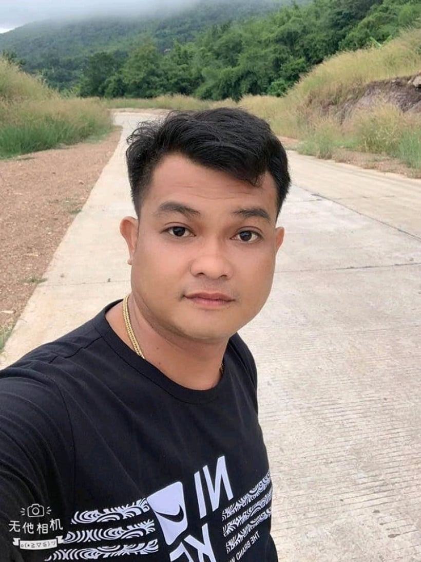 ហេង បូរ៉ា