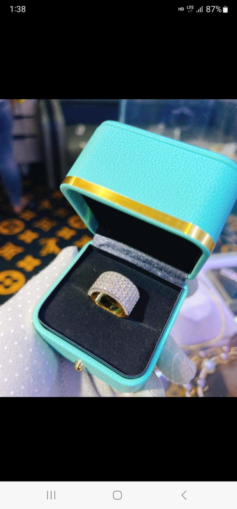 អ្នកលក់ដូមួយមួយ