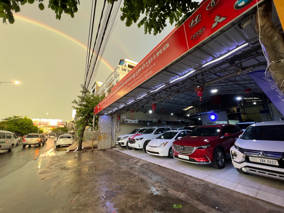 ៩ ទីប្រឹក្សារថយន្តកម្ពុជា Kimmeng