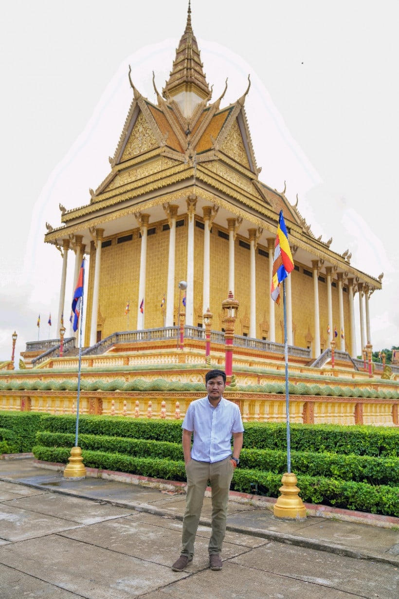 សយ សែនមង្គល