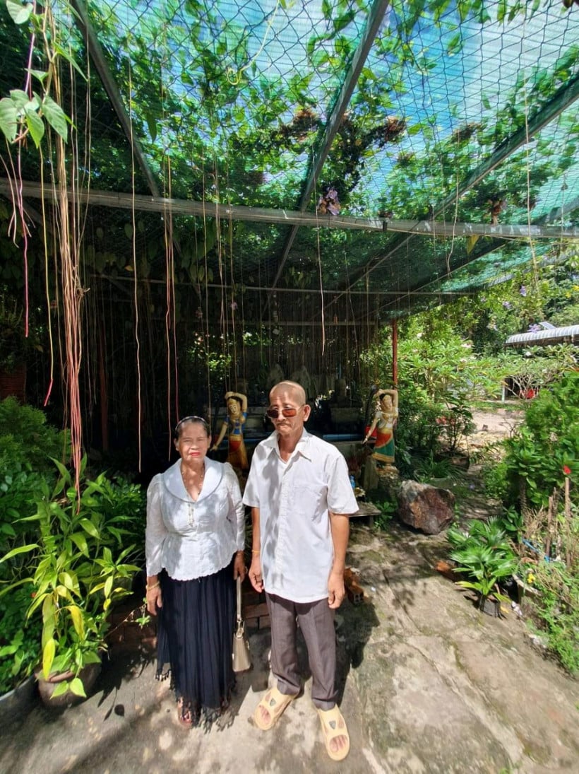 សុខនាគ លក់ទូរស័ព្ទគ្រប់ប្រភេទ