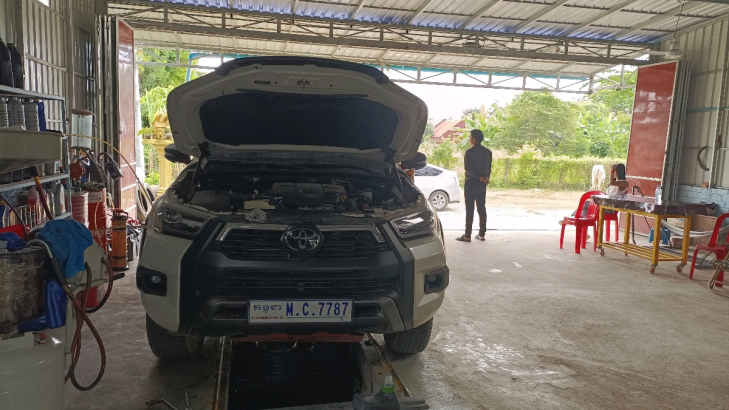 land and warehouse for rent, sell good price ដីឃ្លាំងជួ Land and warehouse 9.75mx23m rent/sell