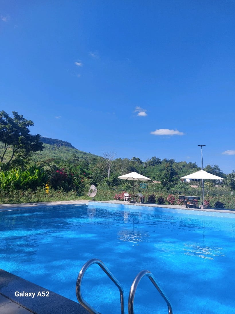 តារា សំណាង