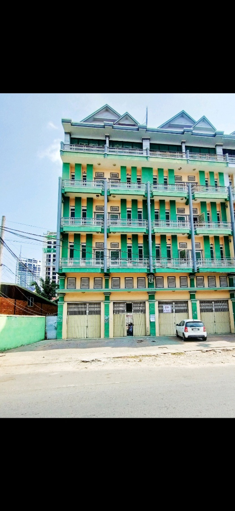 អ៊ឹងសុជាតិ