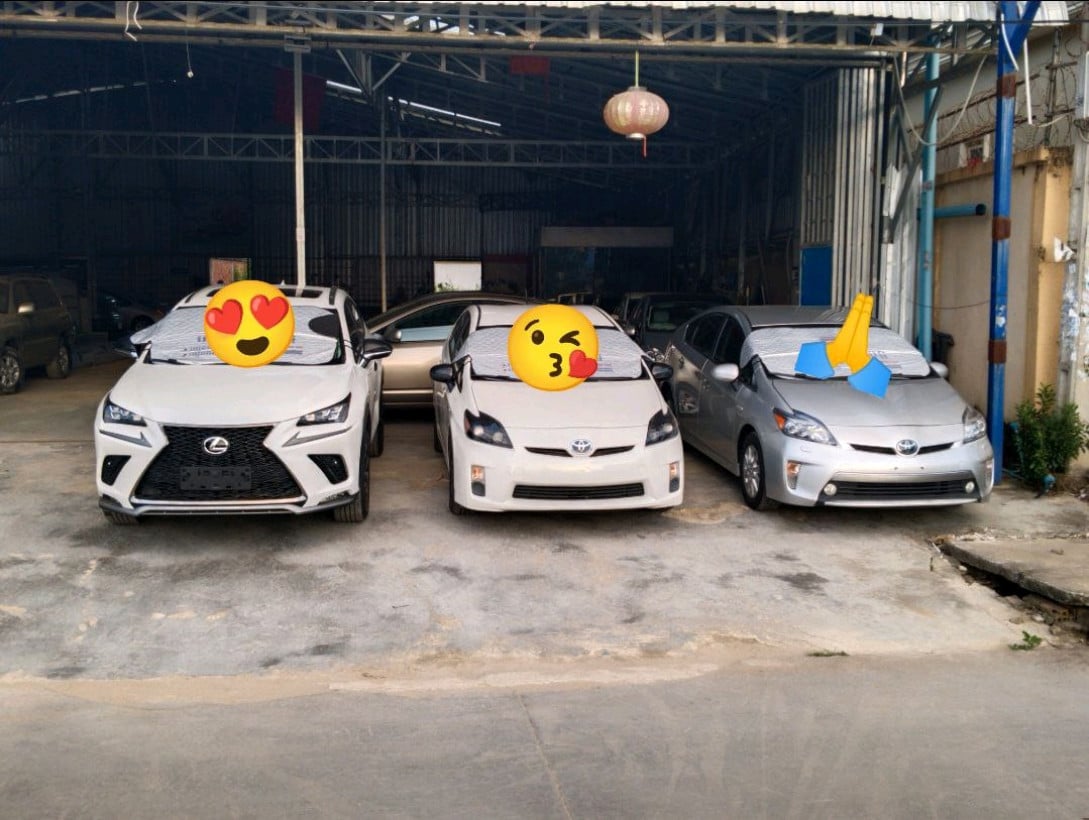 ឧសភា ហួត