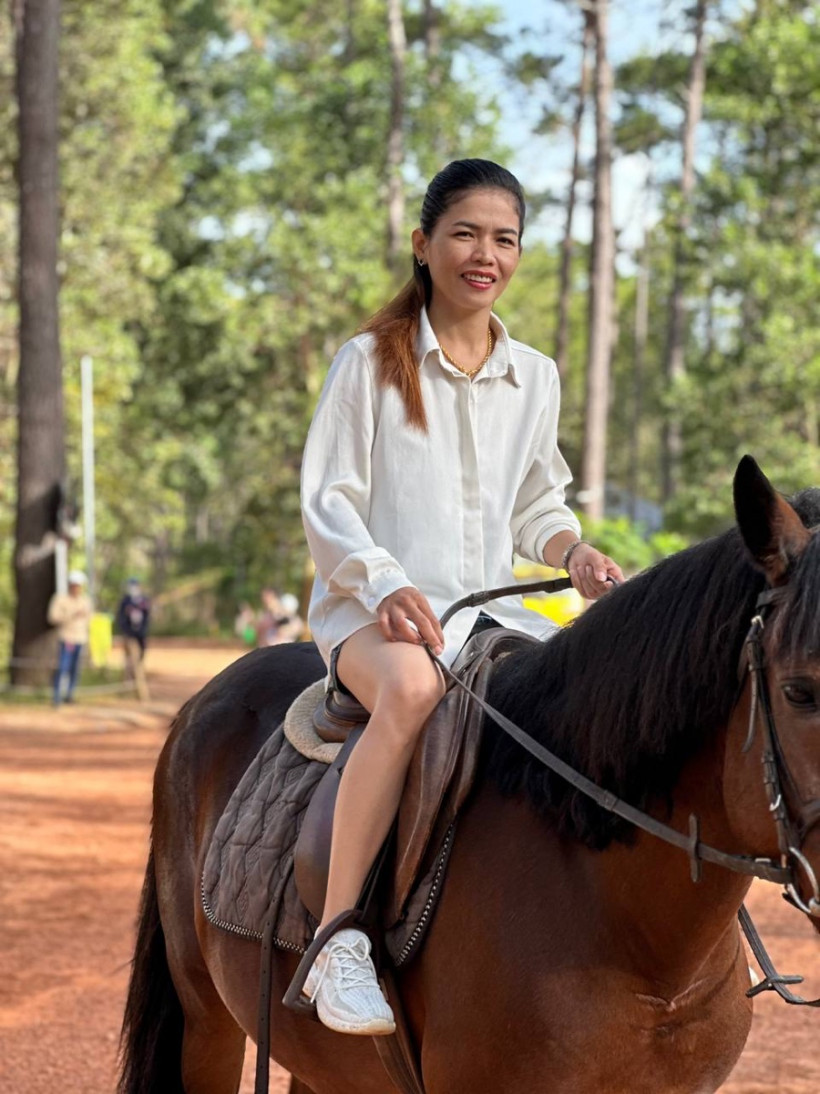 អម្ព័រ ឃន