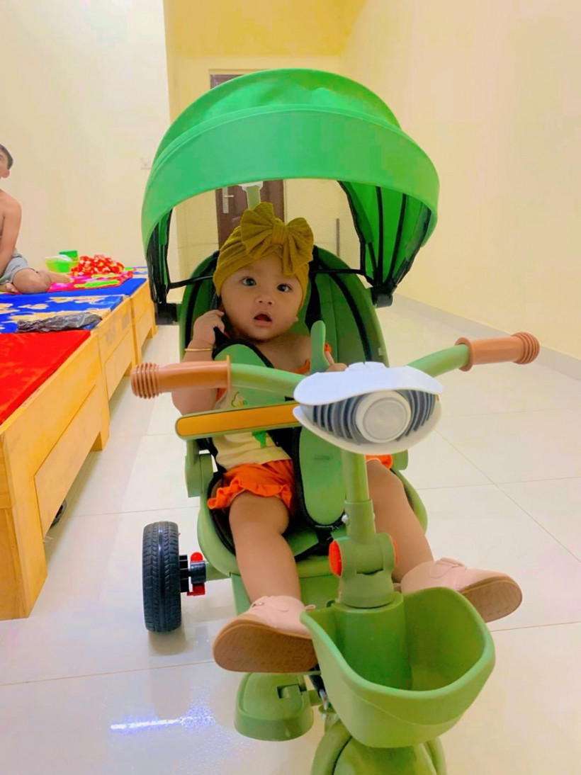 ផុន ឆាទ្រី