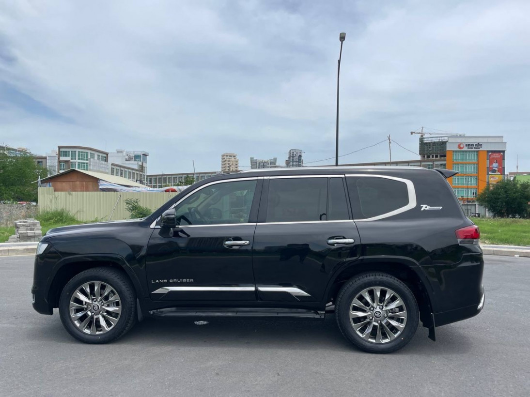 9996 ទិញលក់រថយន្ត​