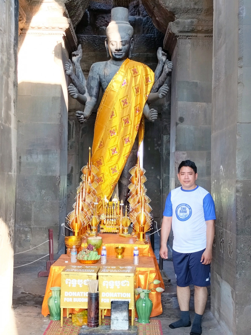 សុខ ឌៀរ៉ូហ្សា