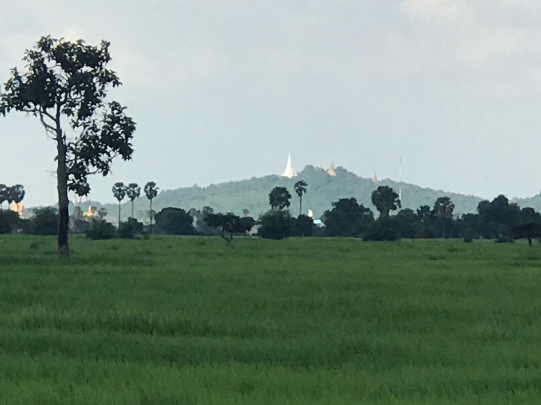 ដី ជាយក្រុងភ្នំពេញ