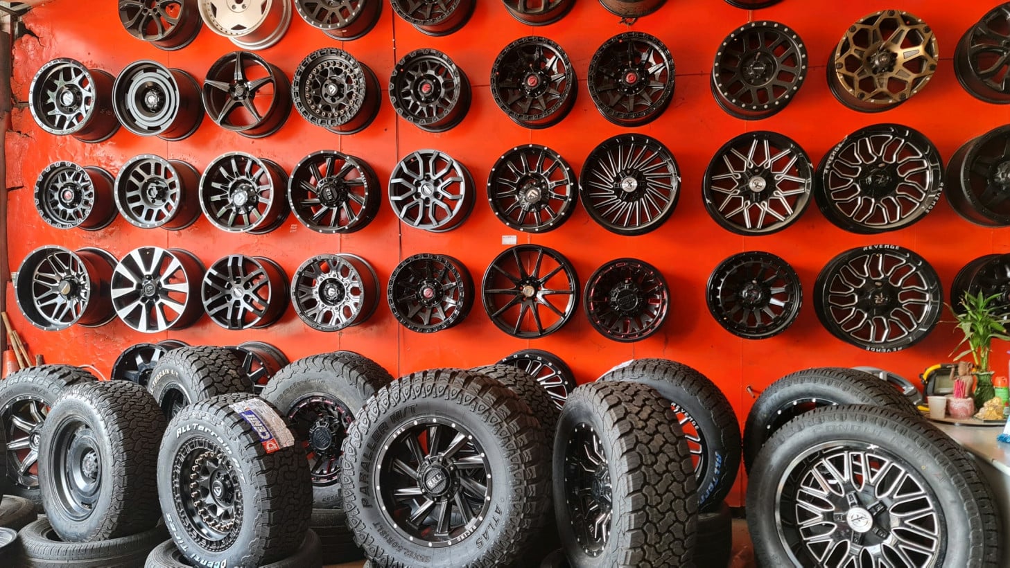 លក់យ៉ាន់មួយទឹក សំបកកង់មួយទឹក