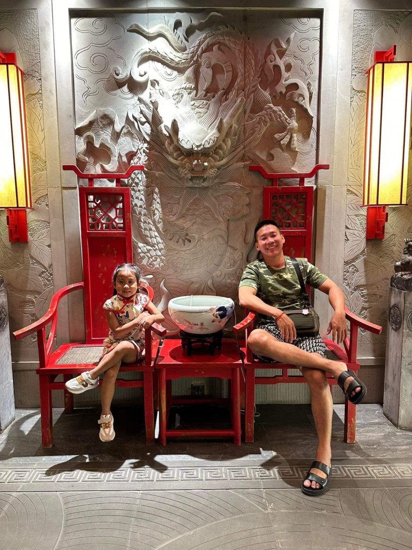 ហាក់ហួត តូវ