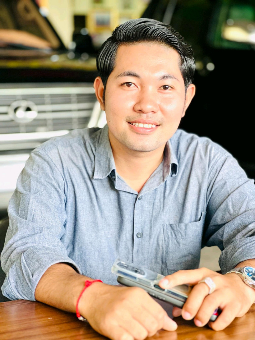 ឆេងពេជ្រ ពន្លឺ