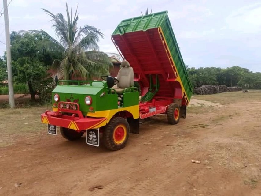 ប្រុសខ្មែរ អង្គរ