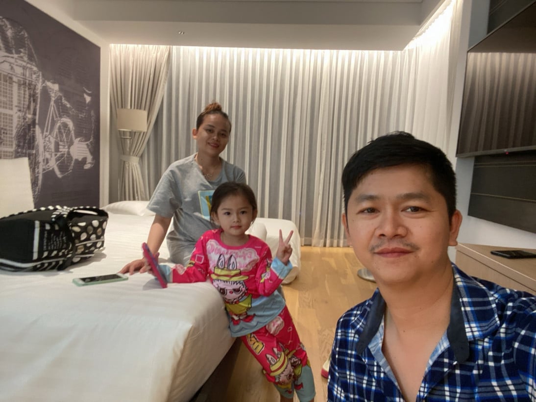 លាងហួត ហុីម