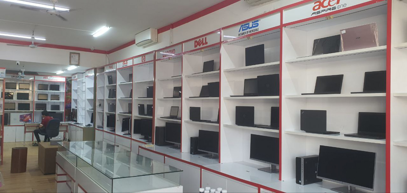 ភីស៊ី វើលតិច PC World Tech