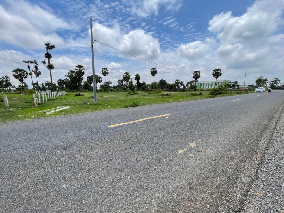 Sivkheng real estate ដី​ផ្ទះជួលតំលៃល្អ