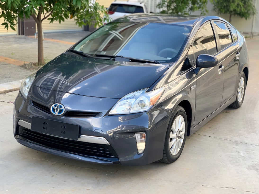 សុខលី សួន