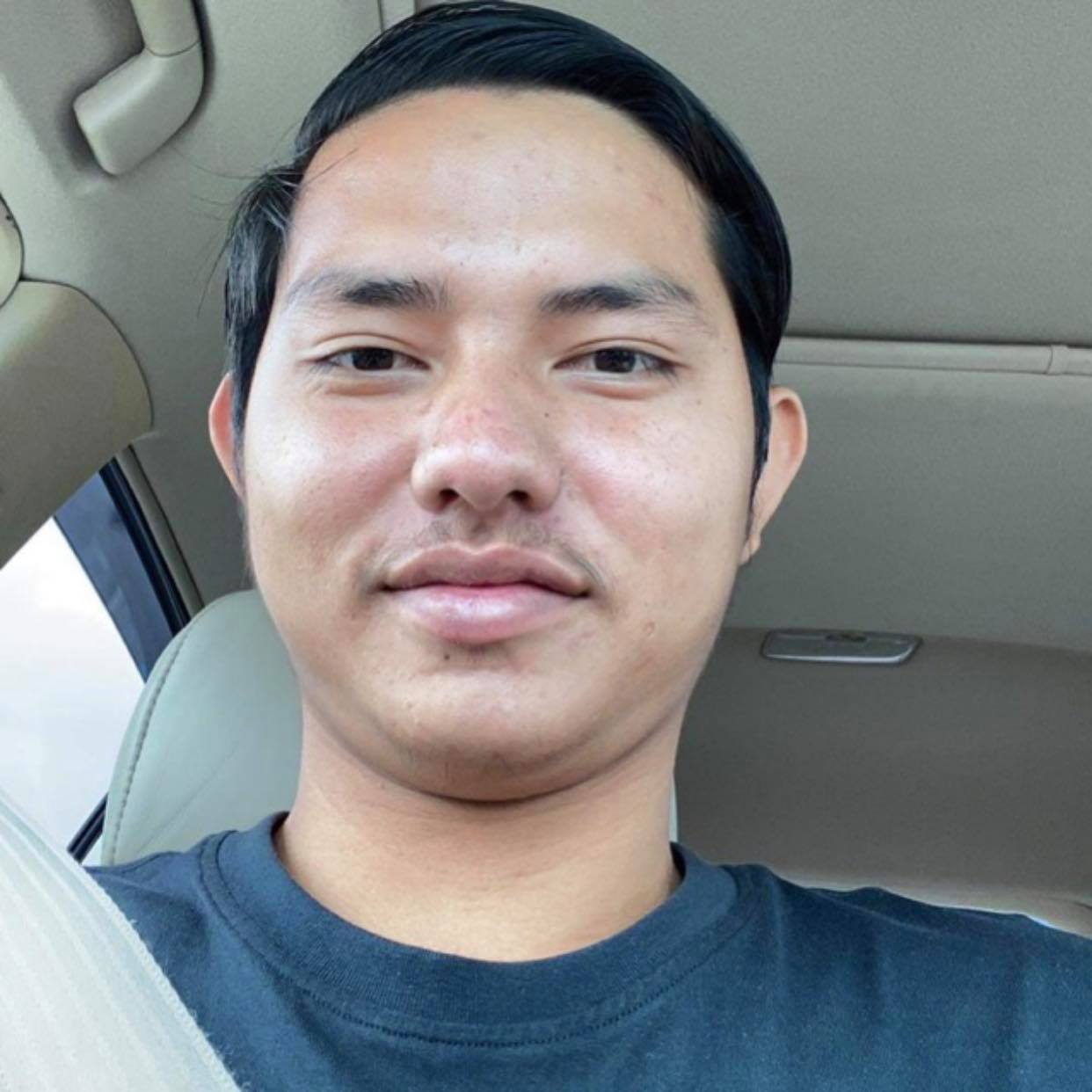 ជ្រើសរើសបុគ្គលិករត់ត់ចំនួន2នាក់ Salary Start From 100 in Chak Angrae