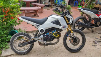 រស្មី នឿន