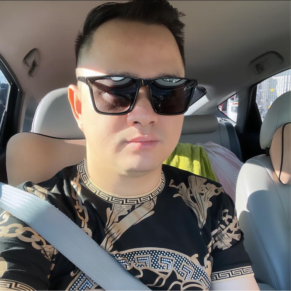 Mr Ratha (រដ្ឋា)
