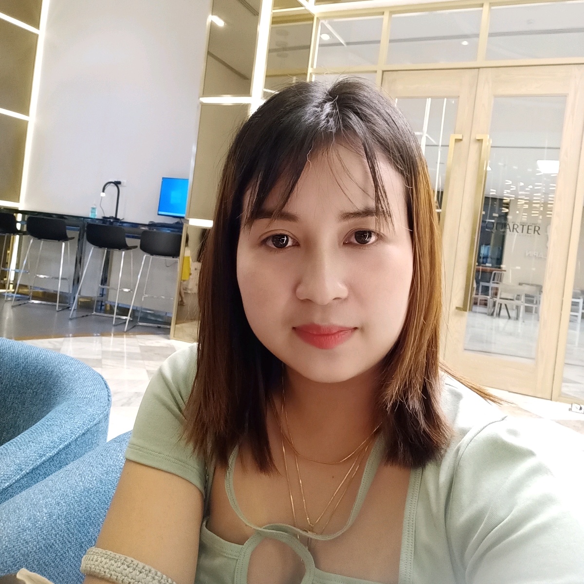 សែមស្រីណូ