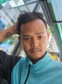 អៀង
