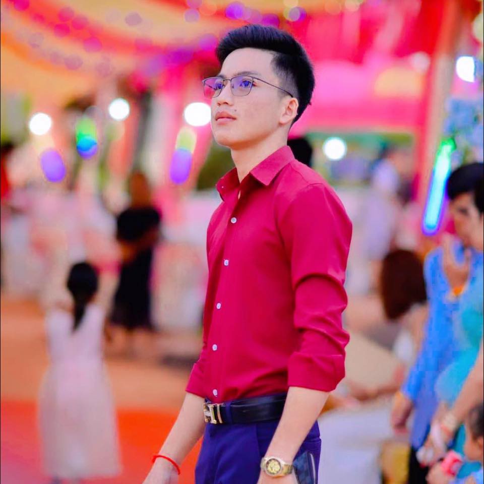 ពិសិដ្ឋ ផ្សារអូឡាំពិក