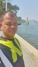 ជាងអួច