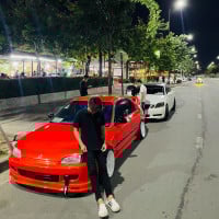 買賣各種汽車並出租- មានទិញលក់រថយន្តគ្រប់ប្រភេទនិងជួល 0962700359