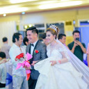 លីម ទ្រី លក់ទូរស័ព្ទដៃទំនើប