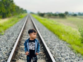 គ្រួសារ រីករាយ