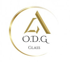 ឧត្តម សិប្បកម្មកញ្ចក់