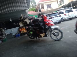 ពុំ ភារៈ