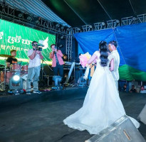 ជូរ គរលាង