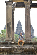 ជីវ័ន្ត ទិញលក់រថយន្ត
