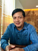 ពៅ អុឹង