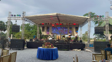 ពូ ទីន