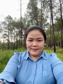 គាង ហុង លក់ទូរសព្វ័ដៃ