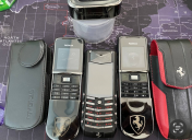 មានលក់Vertu and Nokia Original មក២ក្រៅស្រុក