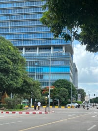 ប្រូ ឈឹម