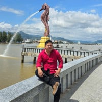 អ្នកប្រុស ច្បង