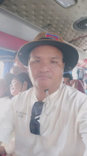 ស៊ាំ សាក់