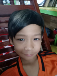 សុខ ហេងៗ