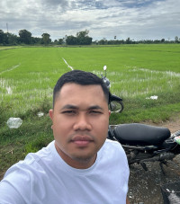 យី វិសាល